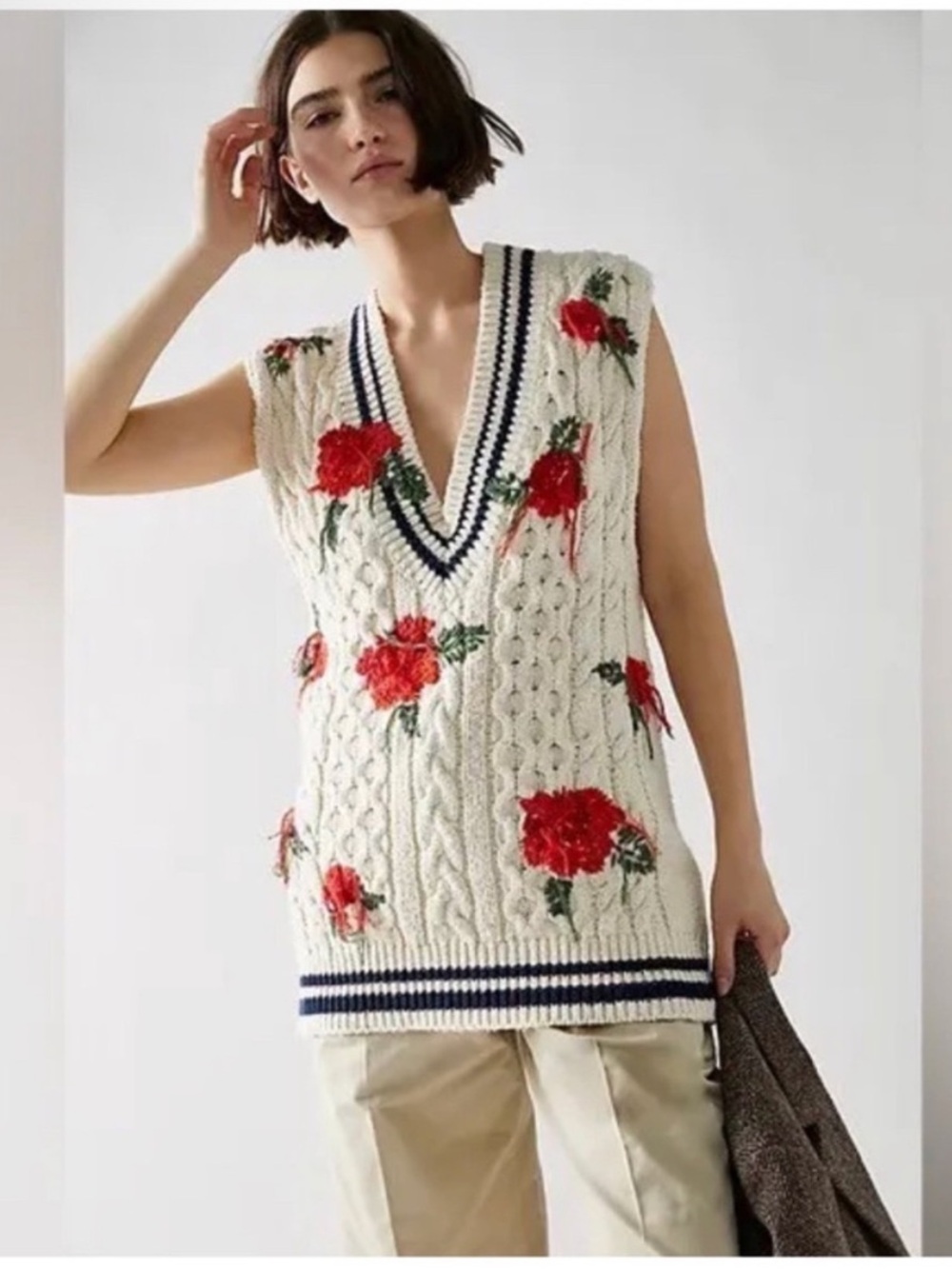 NWT FREE PEOPLE Good Karma Vest Small
Floral Knit V-Neck Sweater Vest
